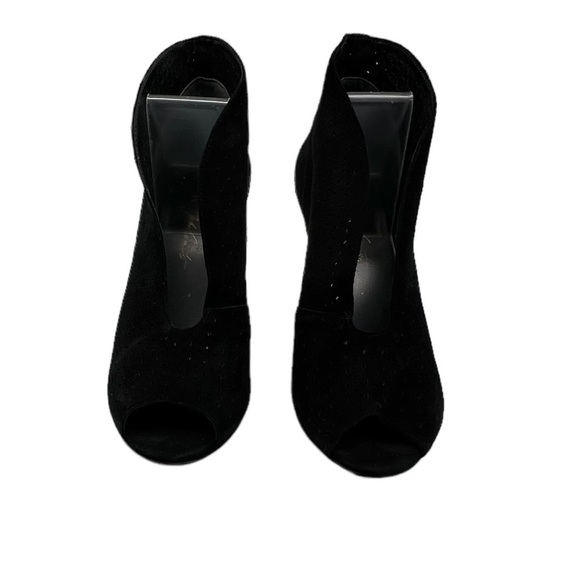 VC John Camuto Black Bree Peep Toe Heeled Plunge Ankle Boots Size 6 Women's - Picture 3 of 8